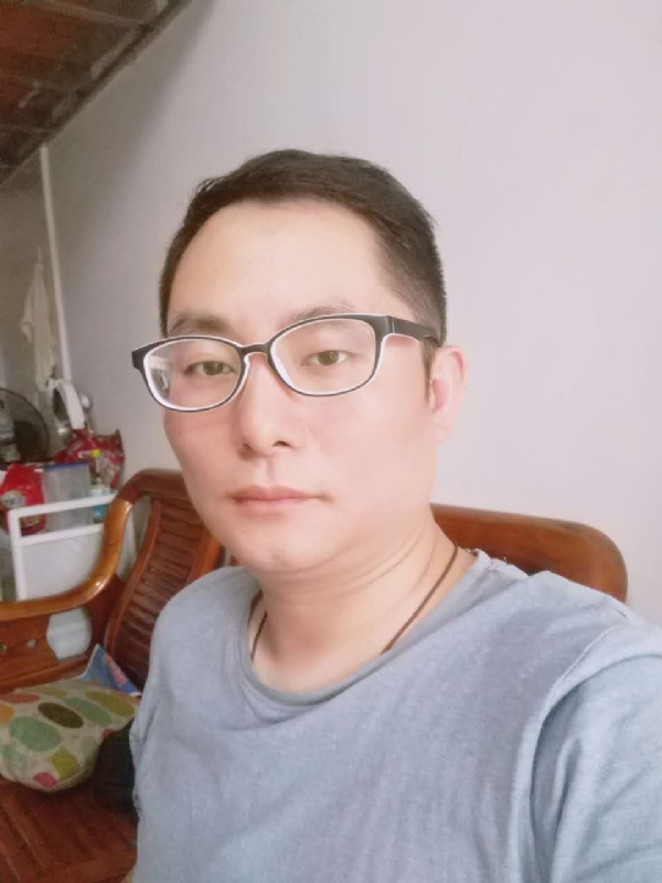 流星的尾巴的第一张照片--平潭征婚网
