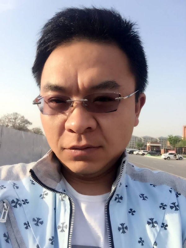执着的等待的第一张照片--平潭征婚网