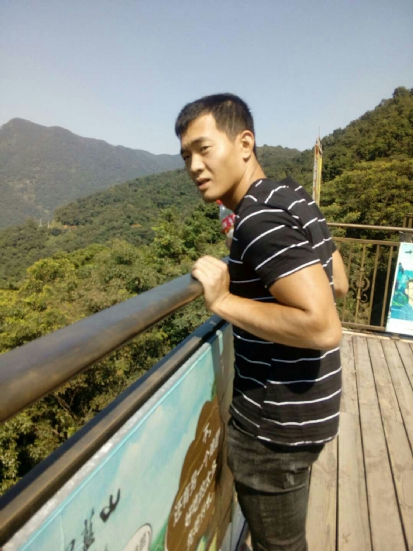 小卢的第一张照片--平潭征婚网