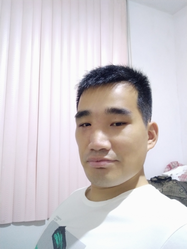 大男孩的第一张照片--平潭征婚网