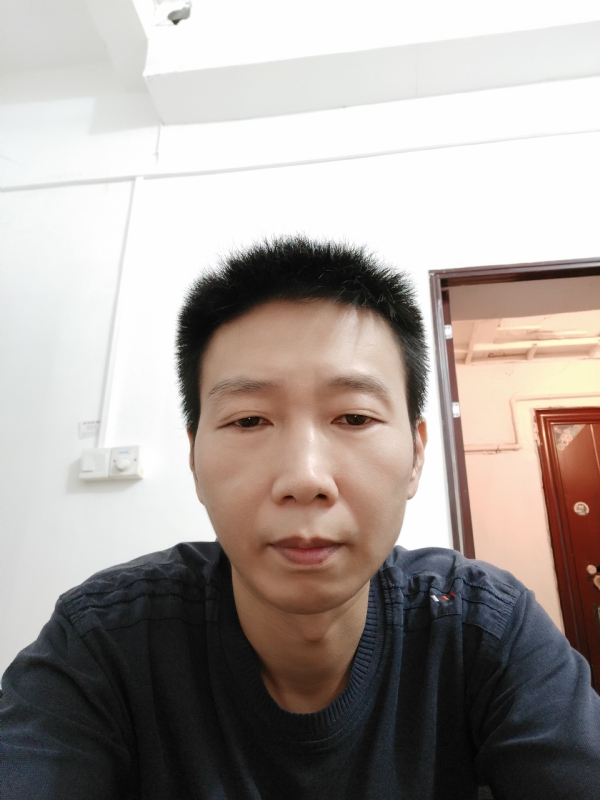 爱依然的第一张照片--平潭征婚网