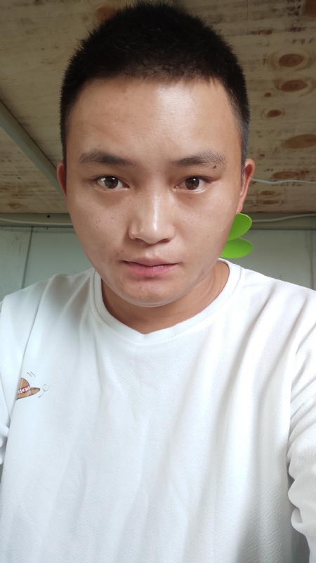 水里面的云呀的第一张照片--平潭征婚网