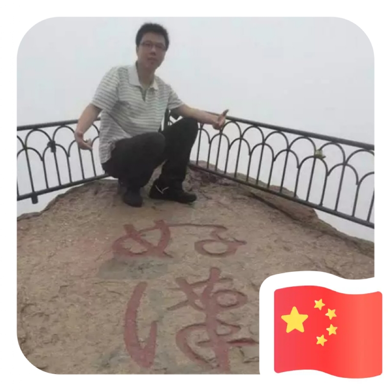 一只小虎牙的第一张照片--平潭征婚网