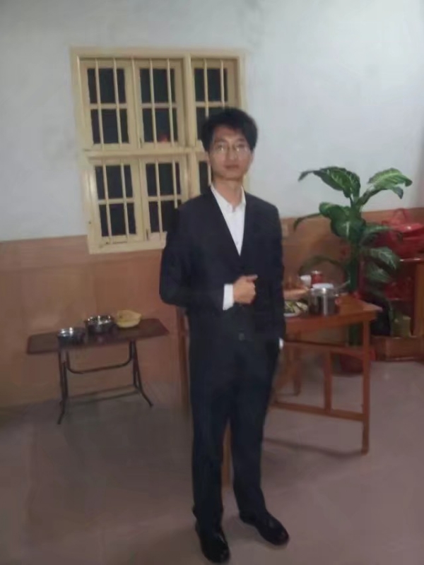 潇湘剑雨的第一张照片--平潭征婚网