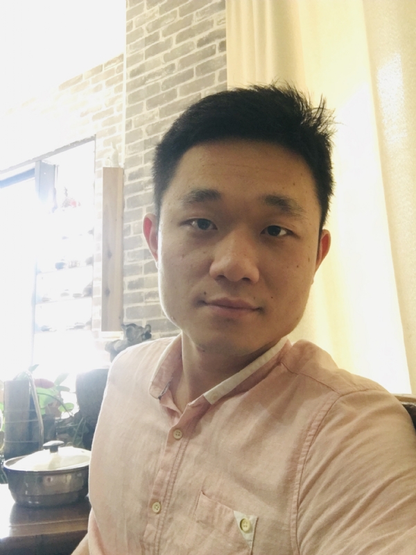 落落大方的第二张照片--平潭征婚网