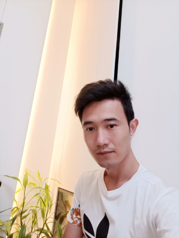 简的第一张照片--平潭征婚网