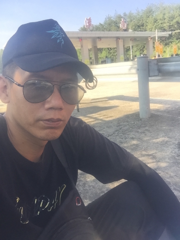 为你再疯一次的第一张照片--平潭征婚网