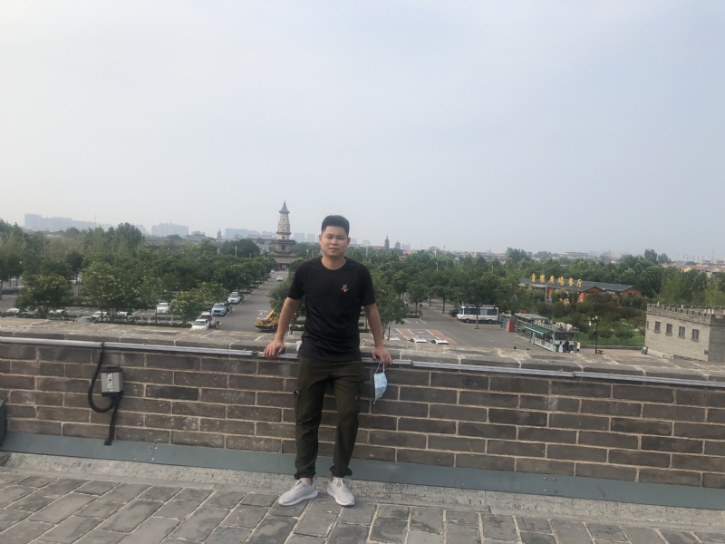 123.向左向右的第一张照片--平潭征婚网