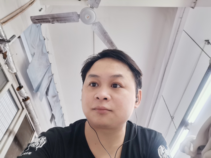 记忆抹尘埃的第一张照片--平潭征婚网
