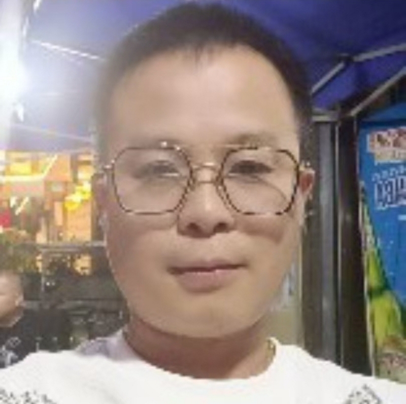 逍遥霸道的第一张照片--平潭征婚网