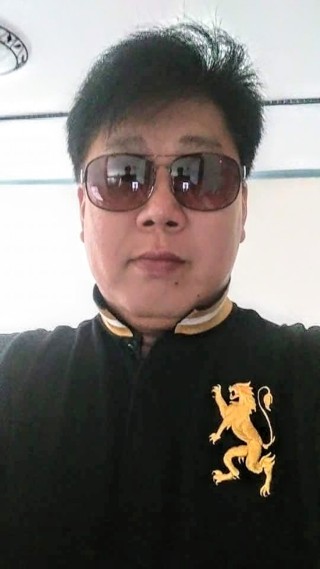 含笑半步癲的第二张照片--平潭征婚网