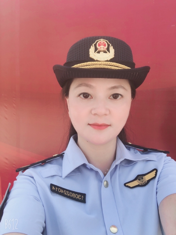明明的第一张照片--平潭征婚网
