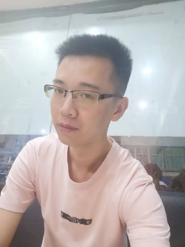 云杰的第三张照片--平潭征婚网