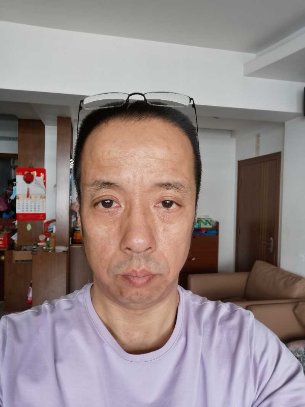 萨博的第一张照片--平潭征婚网