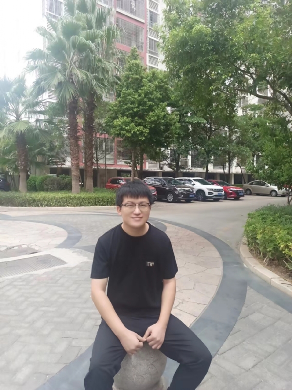 等闲的第三张照片--平潭征婚网