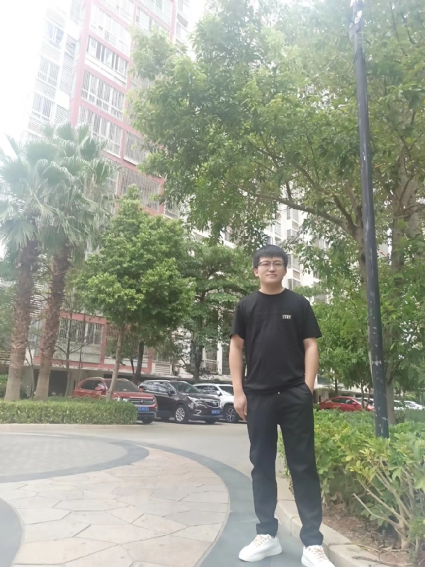 等闲的第四张照片--平潭征婚网