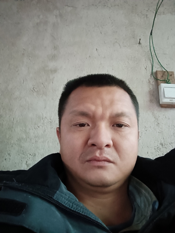 兰成龙的第二张照片--平潭征婚网
