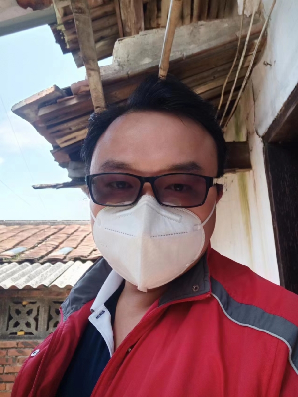 如影随形的第一张照片--平潭征婚网