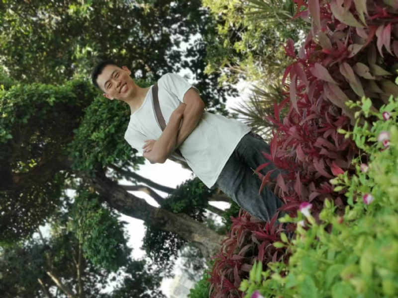 孤狼的第一张照片--平潭征婚网