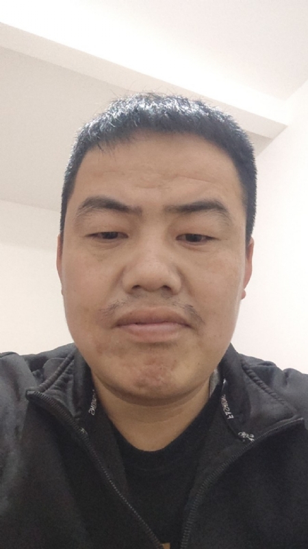 给予微笑的第一张照片--平潭征婚网